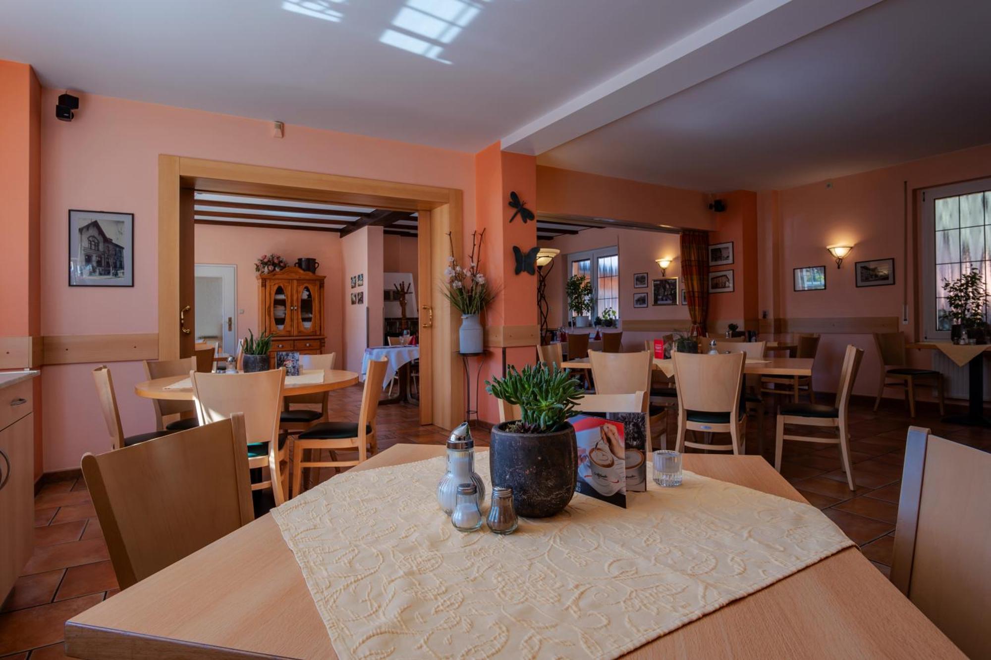 Restaurant & Hotel Storchenklause Storkow  Kültér fotó
